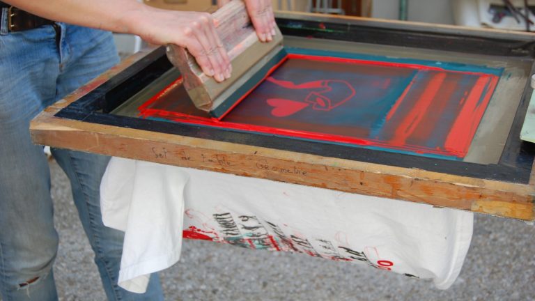 LAFRAT-serigraphie-sur-tee-shirt-1920x1080